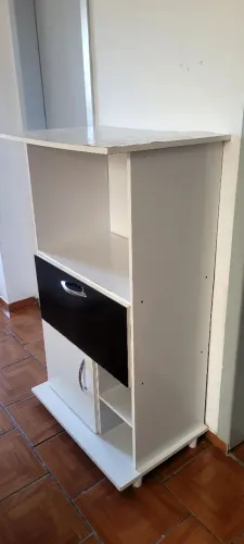 Doação armário de microondas