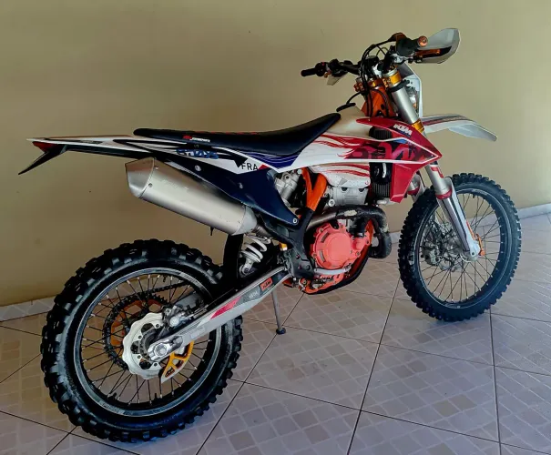 KTM EXC F SIX DAYS ANO 2023