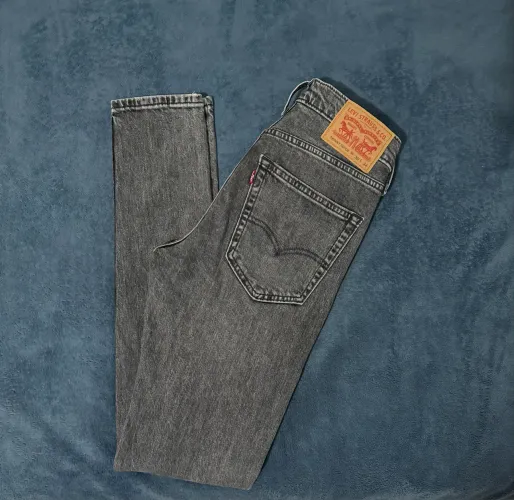 Calça Levi?s Skinny Taper 30x32 (BR 40) - Jeans Original Pouco Usada