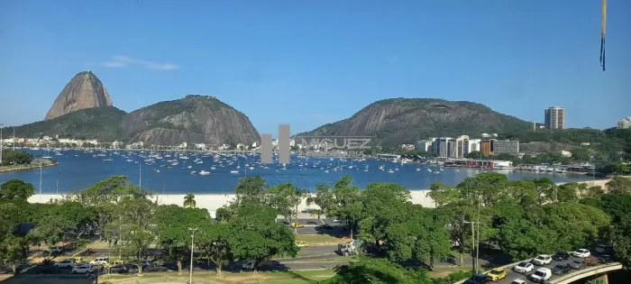 RARIDADE na Praia de Botafogo | 190m² com Salão em 2 Ambientes e Vista Livre para a Ensead
