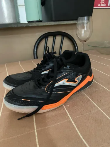 Tênis futsal joma novo