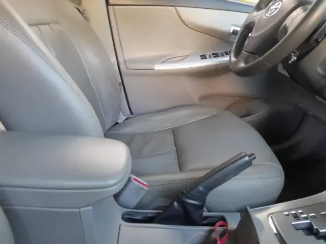 Toyota Corolla XEI 2.0 Flex 16V Aut. 2014