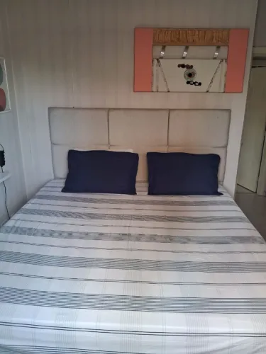 Cama king size 2mx1.9m, com cabeceira e base com 4 gavetas personalizados