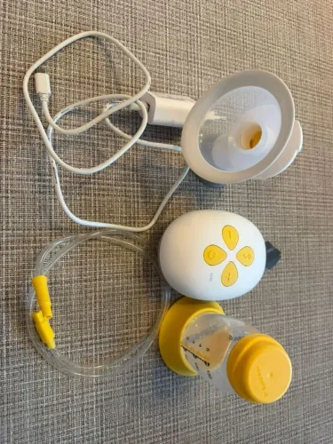 Bomba tira leite MEDELA eletrica pouco usoso