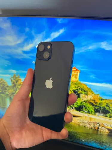 iPhone 13 tudo ok sem detalhes