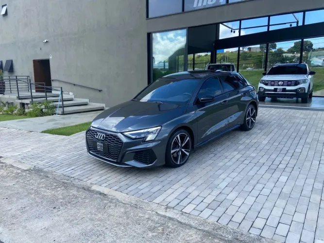 Audi A3 Sportback 2.0 16V TFSI S-tronic 2023