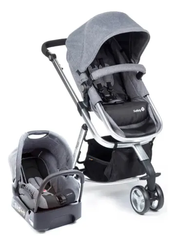 Carrinho de bebê com Moisés bebê conforto praticamente novo pouco usado