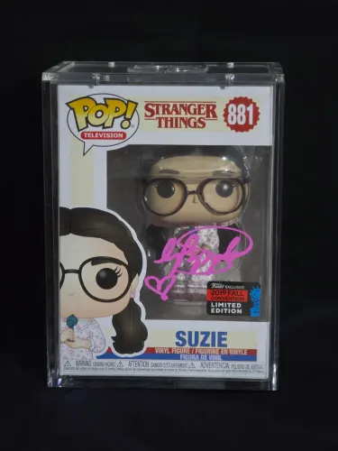 Funko pop Suzie Stranger Things #881 Autografada