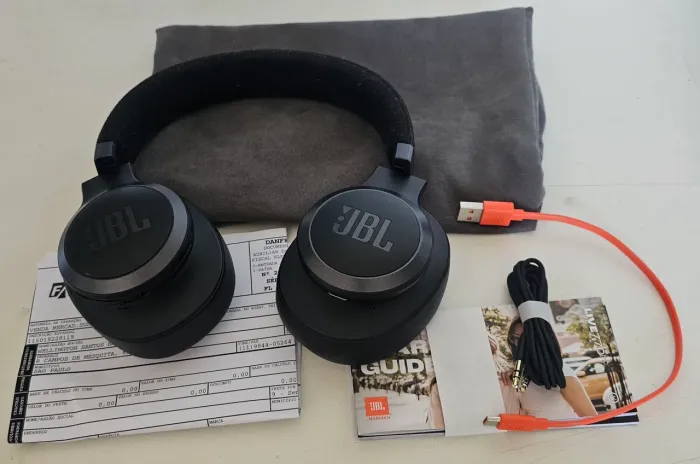 Fone JBL Live 770nc