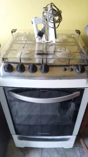 Vender se um fogão Eletrolux