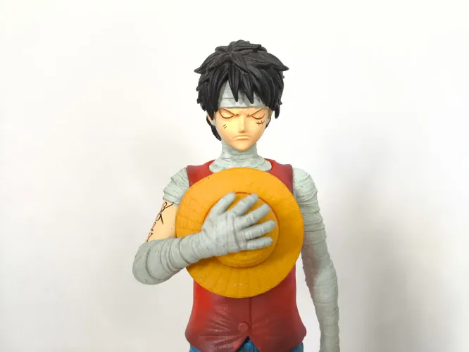 Estátua Luffy One Piece