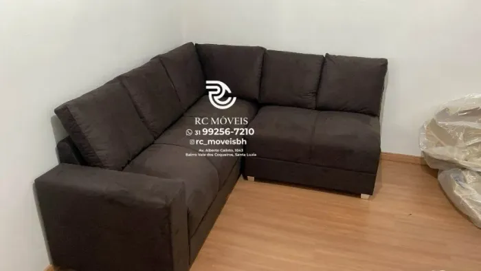 Sofá de Canto com Puff Suede D33 Confortável Direto da Fábrica