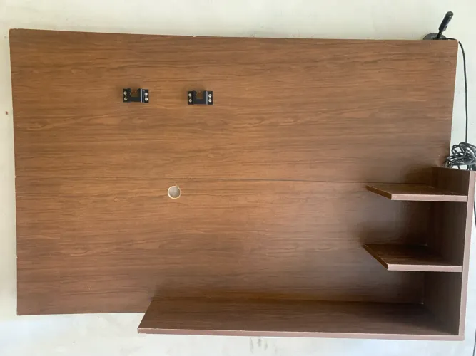 Painel e rack para sala