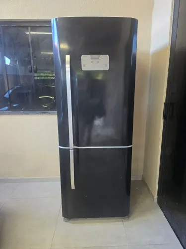 Geladeira Eletrolux Inverse 454 litros