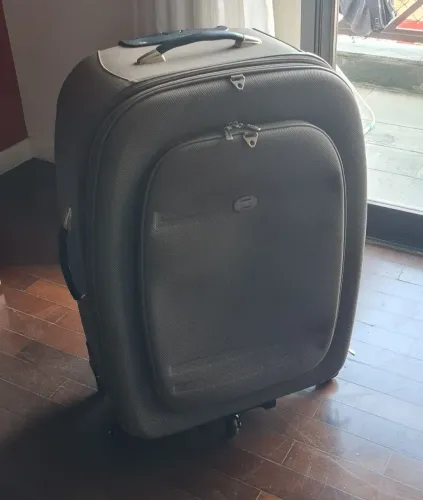 Mala de viagem + Frasqueira