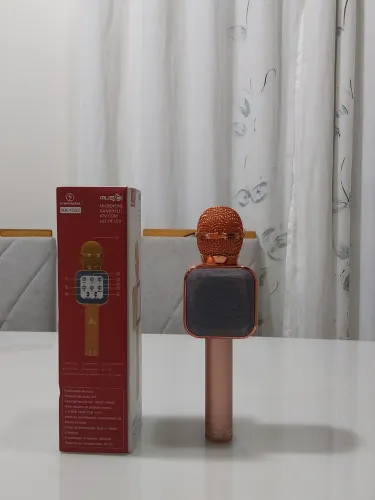 Microfone rosa