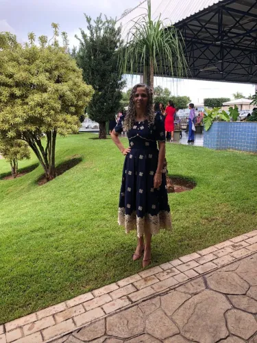 Vestido de lese barado com botões frontal