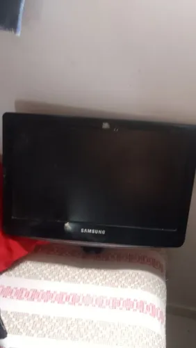 Monitor Samsung funcionando perfeitamente 