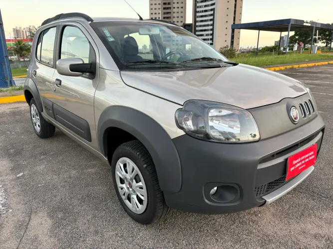 Fiat Uno WAY 1.4 EVO Fire Flex 8V 5P 2012