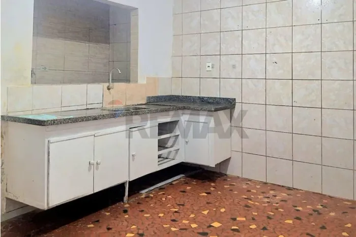 Casa para Alugar 02 dormitórios - 70m - Jardim Maracanã