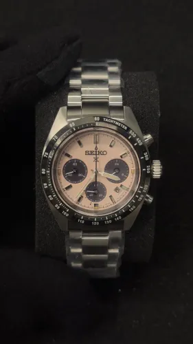Seiko Prospex Speedtimer SSC963B1 Salmão
