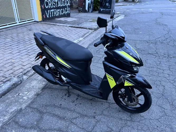 Neo 2023 único dono R$10.500,00