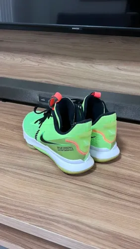 Tênis Nike