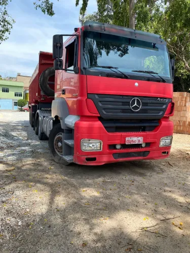 Mercedes mecânico 2540 axor trucado + carreta 