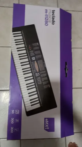 Teclado musical M T1280