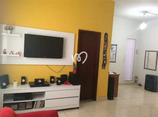 Casa com terraço em Marechal Hermes, seu refúgio com vista panorâmica!