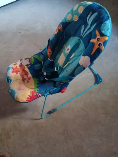 Cadeira de descanso pra bb