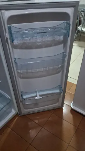 Vende-se geladeira eletrolux DC34 super freezer