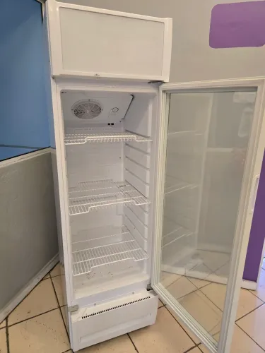 Refrigerador Expositor