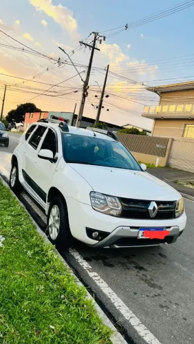 Renault Duster Dynamique 2.0 Hi-flex 16V Aut. 2016