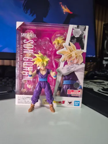 SH Figuarts Son Gohan The Fighter Who Surpassed Goku Dragon Ball
