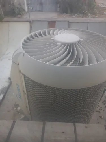 Ar condicionado Midea com defeito na condensadora - Ligando normal