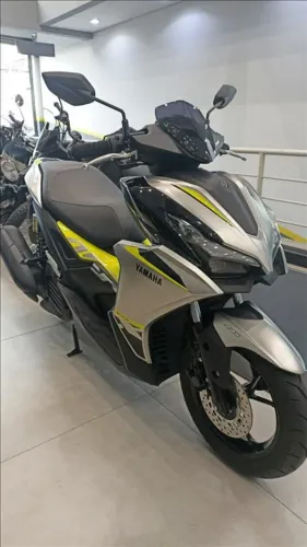 YAMAHA AEROX 160 ABS