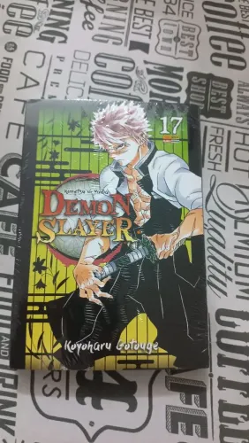 3 Mangás Demon Slayer - Vol 17, 20 e 22