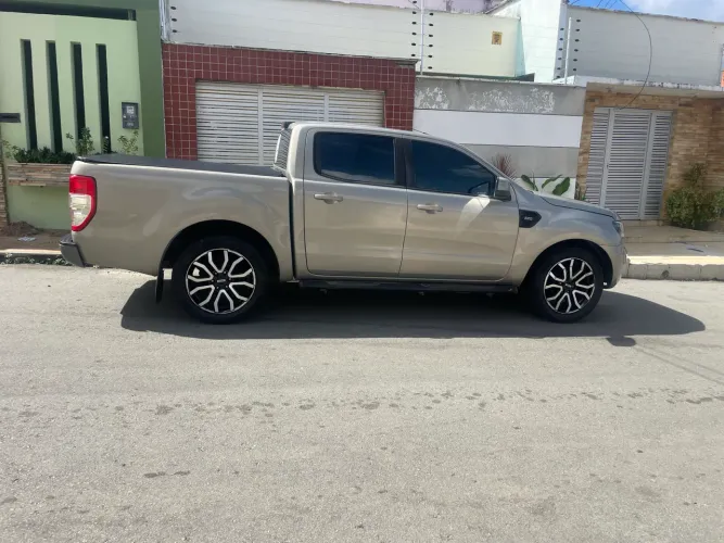 Ford Ranger XLS 2.2 4X2 CD Diesel Aut. 2019