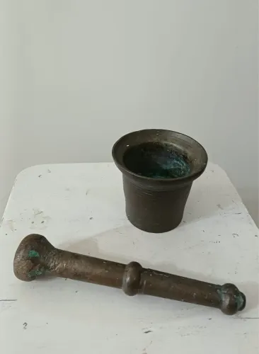Pilão de bronze 