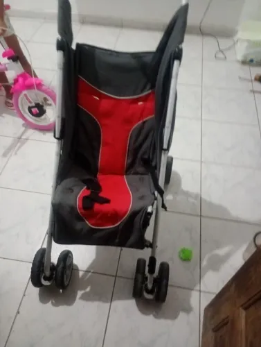 Venda de carro de bebe