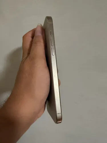 VENDO IPHONE 16 PRO MAX
