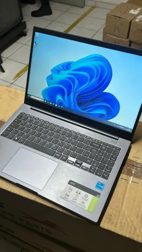 Notebook Samsung Intel Core i3
