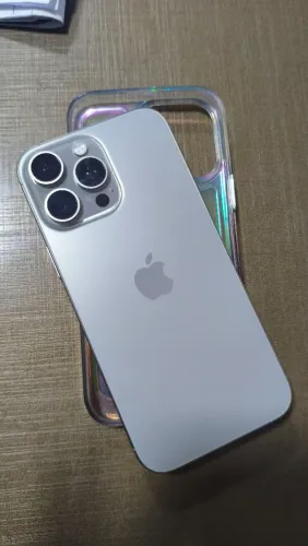 IPHONE 16 PRÓ MAX (256GB) SEMINOVO