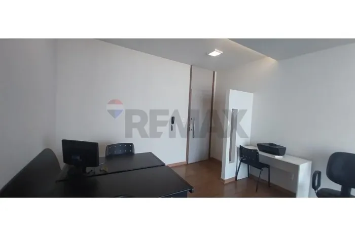 Sala com 24 m² na Av. Raja Gabaglia, Luxemburgo em frente ao Hospital Madre Tereza