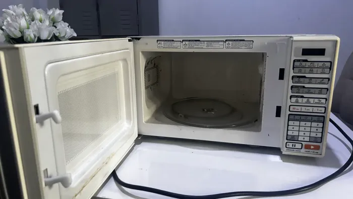 Microondas midea 20 litros