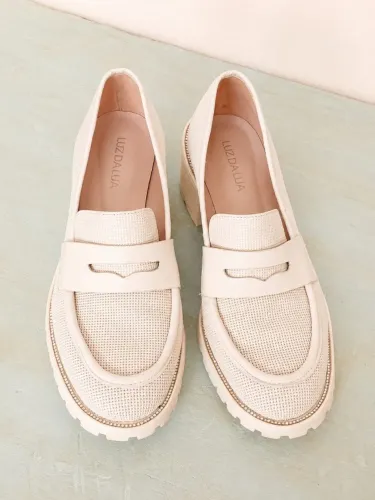 mocassim luz da lua couro legítimo off white tratorado