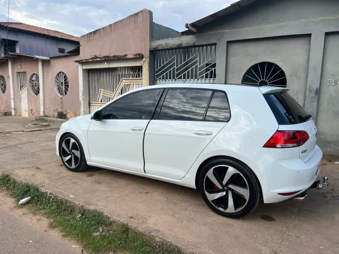 Volkswagen Golf Comfortline 1.4 TSI 140cv Aut. 2015