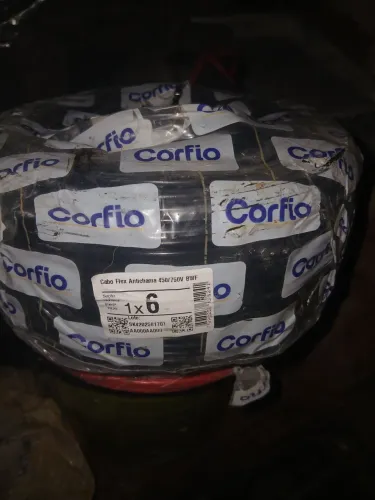 Vendo rolos de fio corfio 06 milímetros e 04 milímetros 500 o 06 e 300 o 04