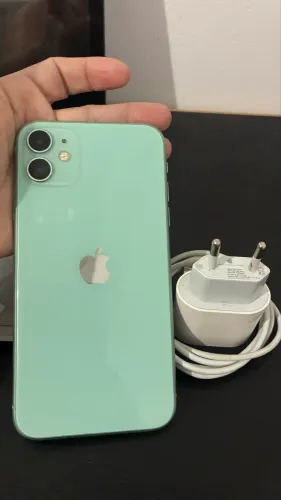 iPhone 11 128gb top
